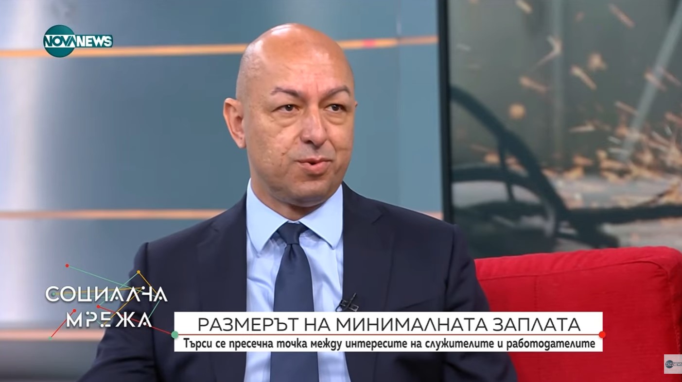 Спор за повишаването на минималната работна заплата водиха представители на бизнеса и на синдикатите в 